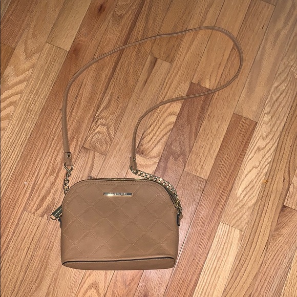 Steve Madden Handbags - Steve Madden Marylin Gold Chain Crossbody Bag
